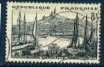 France 1955 - YT 1037 - oblitr - Marseille le vieux port et Notre Dame de la G
