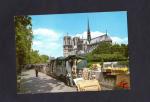 Carte postale CPM : Paris , Notre-Dame de Paris et les bouquinistes
