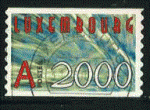 Luxembourg 2000 - YT 1440 - oblitr - Stries bleues manant du bas  gauche