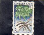 Madagascar neuf** n 332 Manioc MA17830