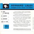 EP 45 RPM (7")  Bernard Lauze  "  Le cur en embuscade  "