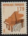 203 - Instrument de musique : le piano - neuf - anne 1989