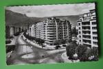 CP 38 Grenoble - Place Gustave Rivet Bd Mal Foch (timbr 1965)
