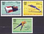 Srie de 3 TP neufs ** n 573/575(Yvert) Madagascar 1975 - JO Innsbruck