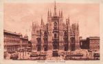 Milano (Italie) - Facciata del Duomo - avec timbre
