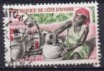 COTE D'IVOIRE N 230 o Y&T 1965 Artisanat (poteries)