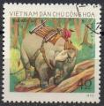 VIÊT-NAM DU NORD N° 810 o Y&T 1973 Utilisation des éléphants 
