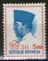 **   INDONESIE    30 s  1966  YT-448  " Prsident Sukarno "  (N)   **
