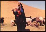 CPM anime  ISRAL  a Bdouin Shepherd Girl in The Dsert, une Fille de Berger Bdouine dans le dsert