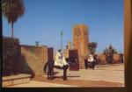 CPM neuve anime Maroc RABAT Entre du Mausole Mohammed V et la Tour Hassan