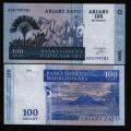 **   MADAGASCAR     100  ariary  ( 500 frs )   2004   p-86a    UNC   **