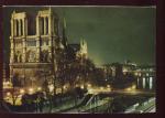 CPM 75 PARIS La Cathdrale Notre Dame illumine  ( issue de carnet )