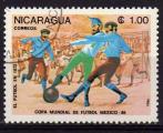 NICARAGUA  N 1360 Y&T o 1985 coupe du Monde Mexico Football  travers les ages 