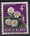NOUVELLE ZELANDE N 448 o Y&T 1967-1968 Fleurs (Matua Tikumu)