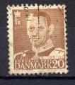 Timbre  DANEMARK  obl   N 318 Personnage