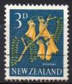 NOUVELLES ZELANDE N 387 o Y&T 1960-1967 Fleurs (Kowhai)