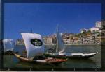 PORTO - Rabelos (embarcations  fond plat et  haute voile carre) sur le Douro