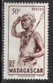 Madagascar 1946; Y&T n 303 **; 50c brun-lilas, chasseur du Sud