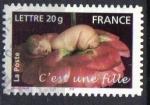 TIMBRE France - 2005 - YT 3804  Timbre de naissance : c'est une fille 	