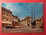 42 - Saint GENEST MALIFAUX - CPM  - La place Marl FOCH - d CIM - (Casino)