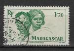 MADAGASCAR - 1946 - Yt n 307 - Ob - Srie courante Sakalaves 1,20 F vert jaune