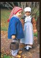 CPM Folklore Les Enfants d'Auvergne Costumes