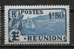 Runion -  1924 - YT n 105 *  (traces d'adhrence)