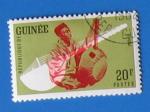 Guine 1962 - Nr 100 - Musique Nationale Joueur de Kora (obl)