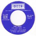 SP 45 RPM (7")  Tom Jones  "  Love me tonight  "