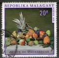 **  MADAGASCAR   20 F  1970  YT-476  " Fruits de Madagascar "  (o)  **