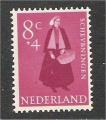 Netherlands - NVPH 709 mint   costume