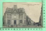 SAINTE-MENEHOULD: Caisse d' Epargne et Avenue Victor Hugo