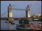 CPM neuve Royaume Uni London Londres Tower Bridge by Night , le Pont de Londres la nuit Bteaux