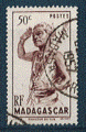 Madagascar 1946 - Y&T 303 - oblitr - danseur du sud