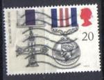 Royaume Uni 1990 - YT 1486 - Croix militaire et mdaille