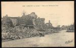 CPA  anime  Guerre 1914-18  CHAUNY  en ruines Place de l'Htel de Ville