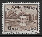 PAKISTAN - 1963/70 - Yt n 182 - Ob - Jardins de Shalimar  Lahore 10p brun fonc