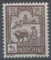 France, Indochine : n 126 x neuf avec trace de charnire anne 1927