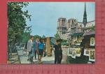 CPM  75  Paris : Les quais de la Seine, les Bouquinistes, Notre-Dame