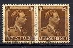 TIMBRE  BELGIQUE 1936- 46  Obl  N  427  Y&T  Personnage   Paire horizontale