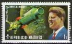 **   MALDIVES    1 L  1974  YT-451  " Apollo - J.F Kennedy "  (N)   **