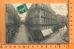 ANGERS: Rue Voltaire et rue Chaperonnire