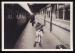 CPM anime neuve  Photographe Michel VANDEN  " Gare du Midi 1979 " Enfants  Train