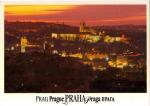 PRAGUE - Vue sur le chteau  la nuit tombante, 2002